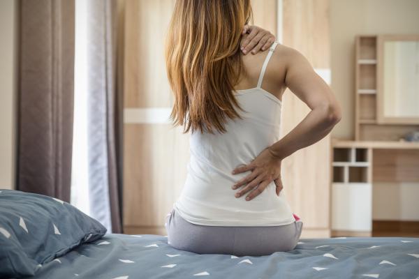  Quick Tips to Manage Lower Back Pain